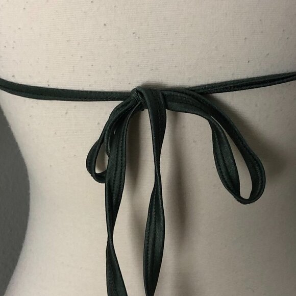 Gorgeous Bikini Top - Triangle Swimsuit - Picture 4 of 8